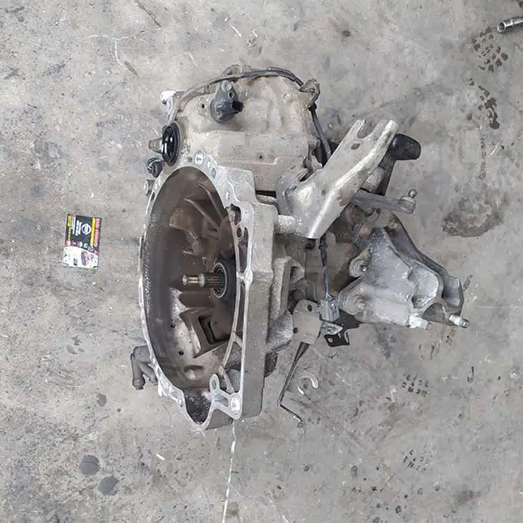 Mazda-2-manuel-şanzıman Mazda 2 Manuel Şanzıman