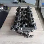 Mazda-Familia-1.8-orijinal-silindir-kapağı 1996-1998 Mazda Familia 1.8 Orijinal Silindir Kapağı 1996-1998