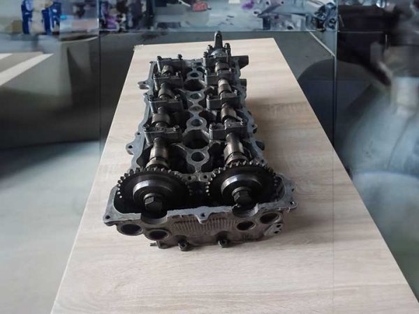 Nissan Primera P11 Orjinal 2.0 Silindir  Kapağı