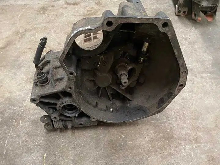 Nissan-Micra-K11-manuel-şanzıman2 Nissan Micra K11 Manuel Şanzıman